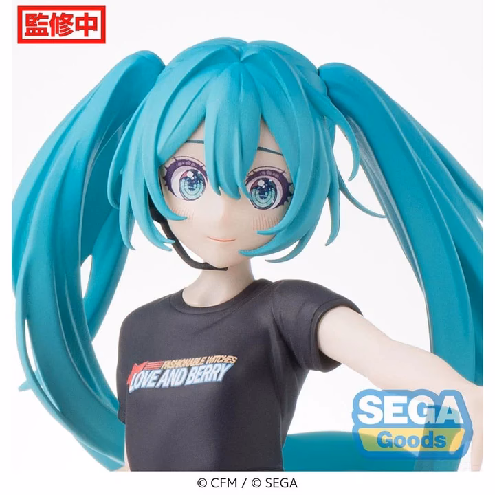 Hatsune-Miku-x-Love-and-Berry-Dress-Up-and-Dance-D-0999_720x
