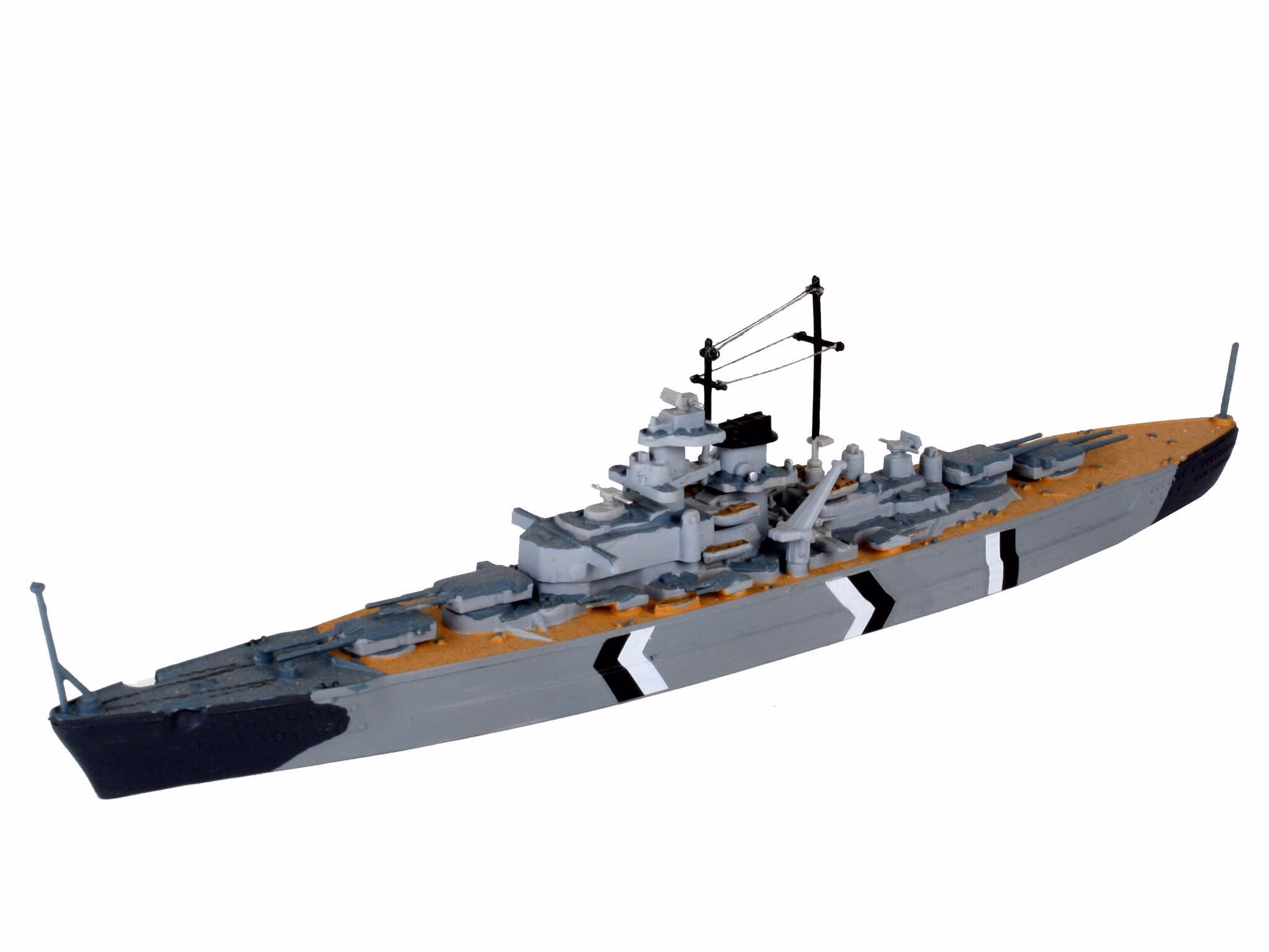 German-Battleship-Bismarck-Revell-model-kit-_-05802_01